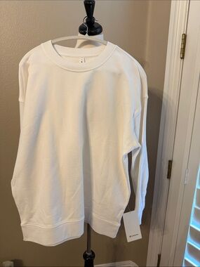 Lululemon oversized White Crewneck Sweatshirt